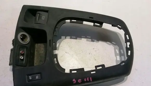 Renault Scenic III - Grand scenic III Gear shifter surround trim plastic 507878577