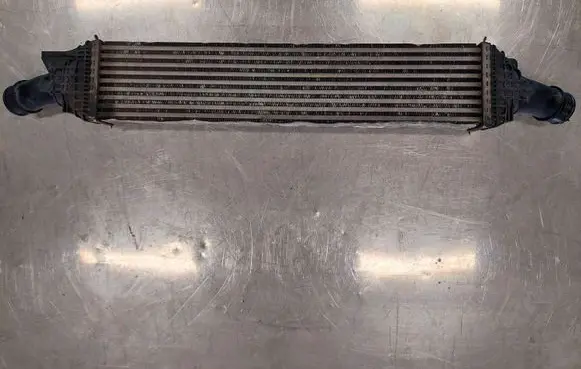 Audi A4 S4 B8 8K Intercooler radiator 8K0145805G