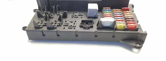 Mercedes-Benz Sprinter W906 Fuse module A9065454301 5B0UJ0107