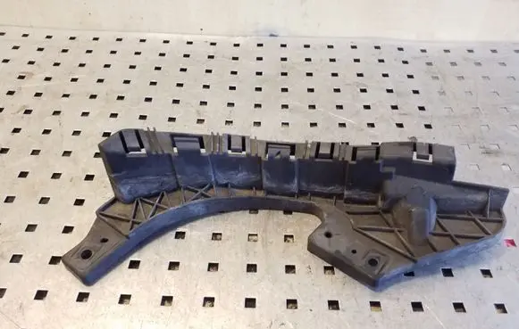 Subaru Forester SH Front bumper mounting bracket