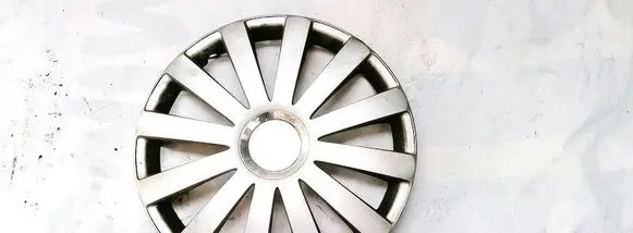 Honda Stream R15 wheel hub/cap/trim 