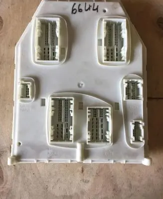 Mercedes-Benz Sprinter W907 W910 Comfort/convenience module