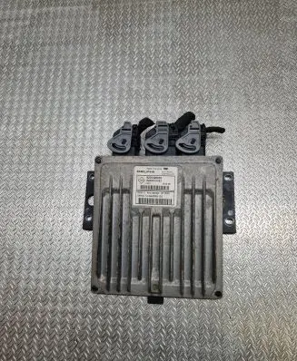 Nissan Note (E11) Engine control unit/module R0410B034A 8200399038