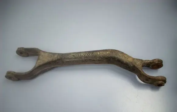 Volvo XC90 Rear upper control arm/wishbone 8630782
