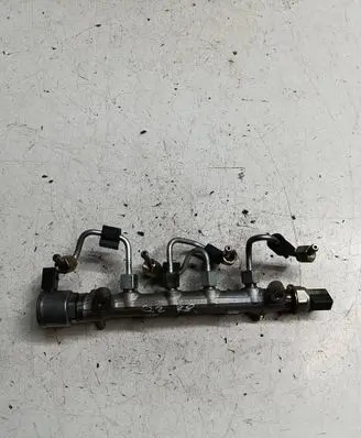 Audi Q2 - Fuel main line pipe 04L089G 04L130764D 04L906054