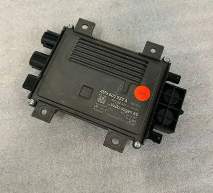 Porsche Cayenne (9Y0 9Y3) Voltage converter inverter 4M0906255A
