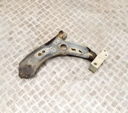 Volkswagen PASSAT B7 Front lower control arm/wishbone