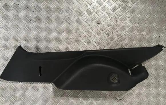 Toyota Auris 150 (C) pillar trim 6255202080B0 6255202080