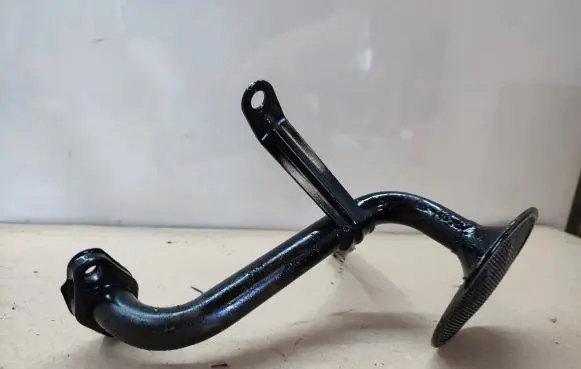 Mitsubishi L200 Oil sump strainer pipe 