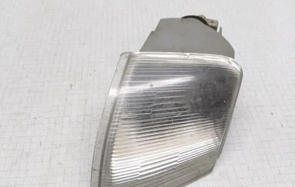 Citroen Xantia Front indicator light 6R0192014 AXO1986