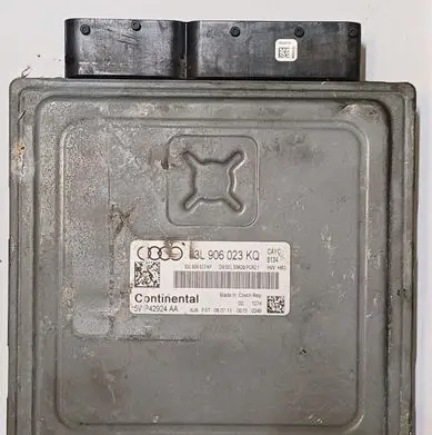 Audi A1 Engine control unit/module 03L906023KQ 5WP42924AA