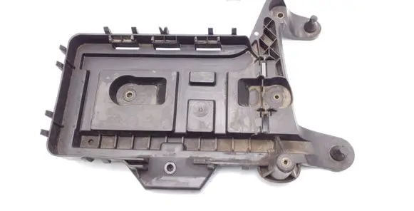 Audi A3 S3 8P Battery tray 1K0915333C