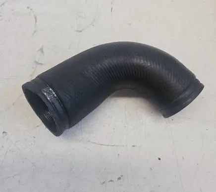 Intercooler hose/pipe
