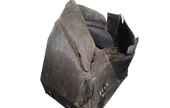 Volkswagen PASSAT B5 Intercooler air channel guide 3B0121467
