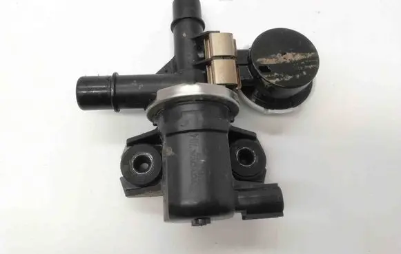 Toyota RAV 4 (XA50) Electric auxiliary coolant/water pump