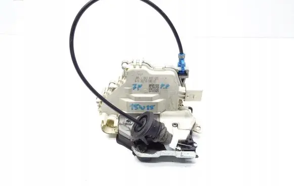 Audi A3 S3 8V Front door lock 8X2837016