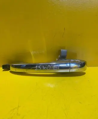 Chrysler 300 - 300C Rear door handle trim 
