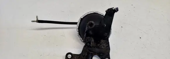 Vacuum air tank