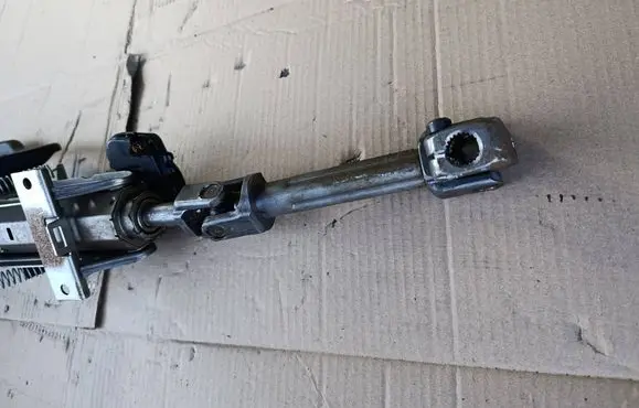 Skoda Octavia Mk2 (1Z) Steering wheel axle 1Z1419502Q