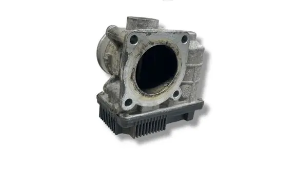 Nissan Almera N16 Throttle valve SERA57601