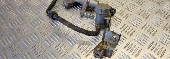 Honda FR-V Clutch master cylinder 