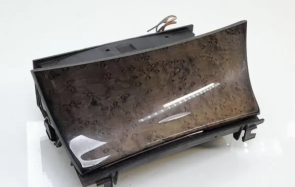 Mercedes-Benz E W211 Car ashtray 8101330