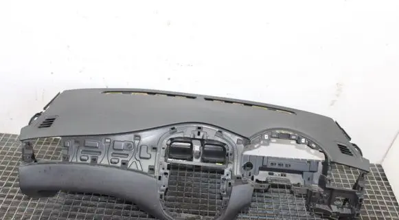 Nissan Pulsar Dashboard
