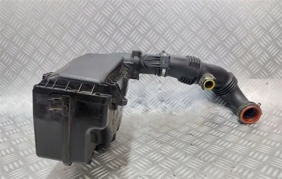 Citroen C3 Picasso Air filter box 9663365980