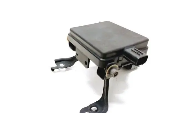 Lexus NX Distronic sensor radar DNMWR007