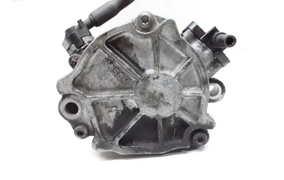 Volvo V60 Vacuum pump 9804021880