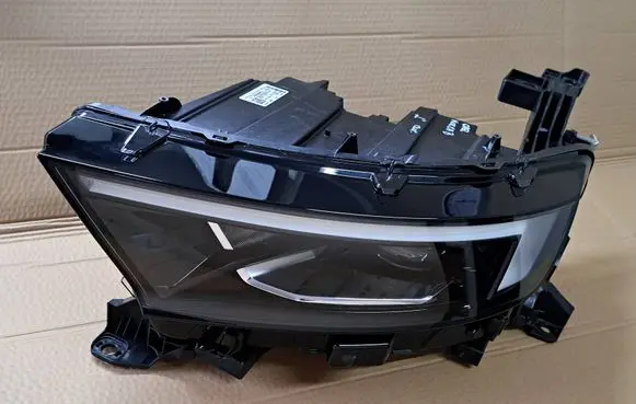 Opel Mokka B Headlight/headlamp 9847939080