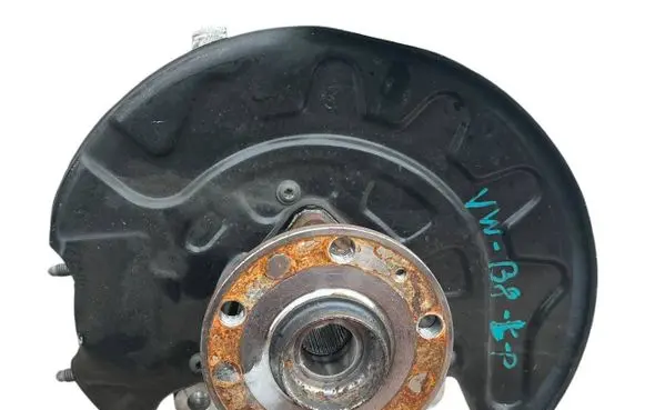 Volkswagen PASSAT B8 Front wheel hub 5Q0407257A