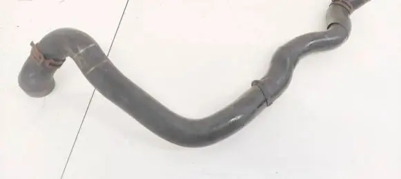 Volkswagen Golf V Engine coolant pipe/hose