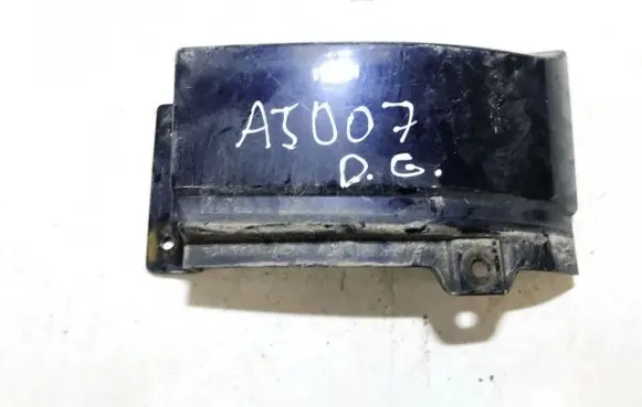 Opel Zafira A Rear/tail light trim molding 90580804