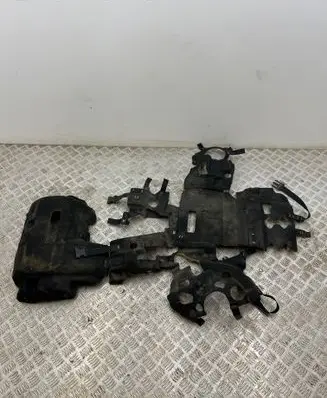 MG ZS Heat shield in engine bay 20220224
