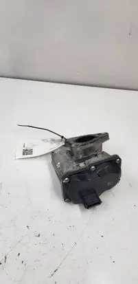 Nissan Qashqai EGR valve H8201143495 147104647R