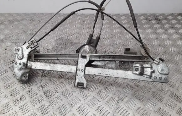 Citroen Berlingo Front door manual window regulator 