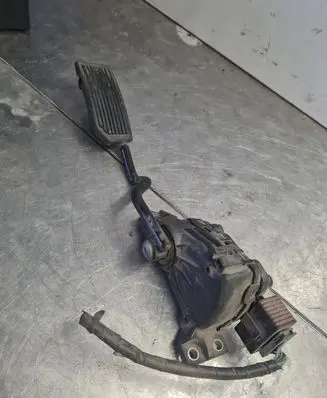 Nissan Primera Accelerator throttle pedal 18002AU400 6PV00862003