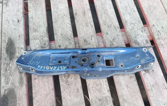Opel Astra H Top upper radiator support slam panel 