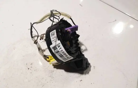 Skoda Octavia Mk2 (1Z) Airbag slip ring squib (SRS ring) 1K0959653C