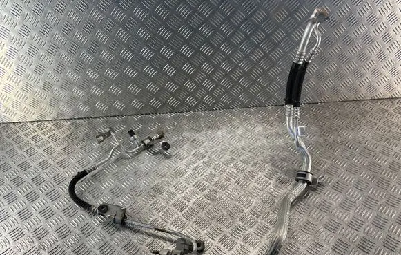 Jeep Cherokee Air conditioning (A/C) pipe/hose 68103256AG 2932016