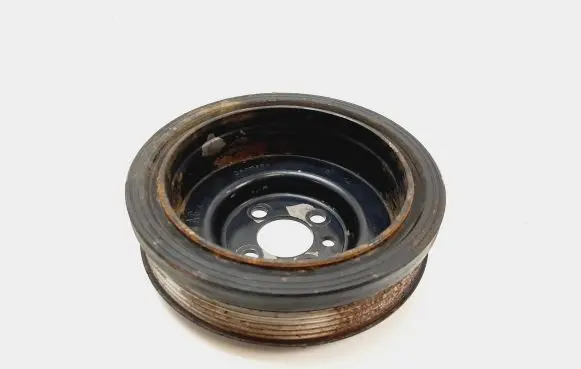 Volkswagen Golf VI Crankshaft pulley 038105243M