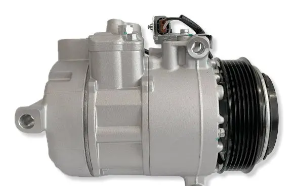 Mercedes-Benz C AMG W204 Air conditioning (A/C) compressor (pump) 0032308711 4471604361 A0032308711