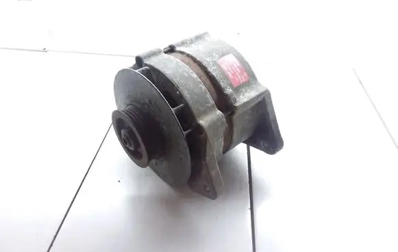 Jaguar XJ X40 Generator/alternator 0120469808 DBC3067