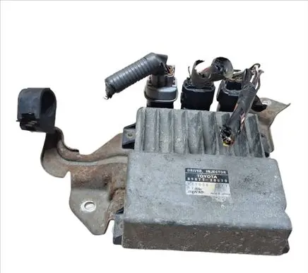 Toyota Corolla Verso E121 Fuel injection control unit/module 8987120070