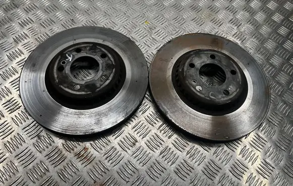 Mercedes-Benz GLC X253 C253 Rear brake disc A0004230712