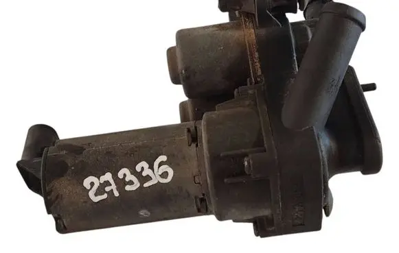 Mercedes-Benz S W220 Coolant heater control valve 2208300284 0392020070