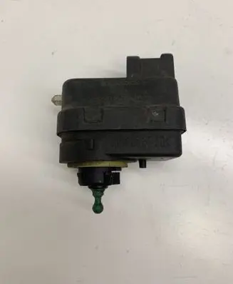 Renault Scenic I Headlight level adjustment motor 7700415607