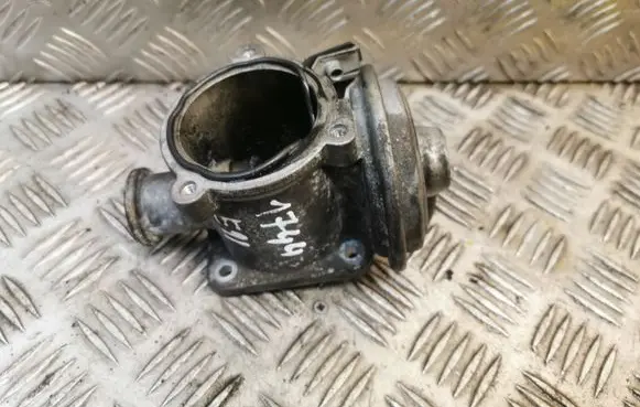 BMW 3 E90 E91 EGR valve 7804380