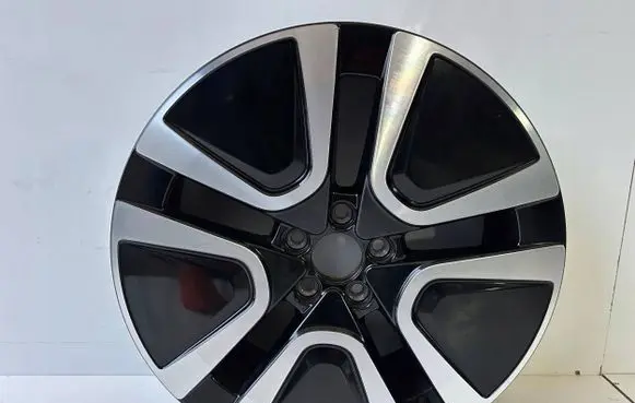 Volvo XC40 R19 alloy rim 31680404
